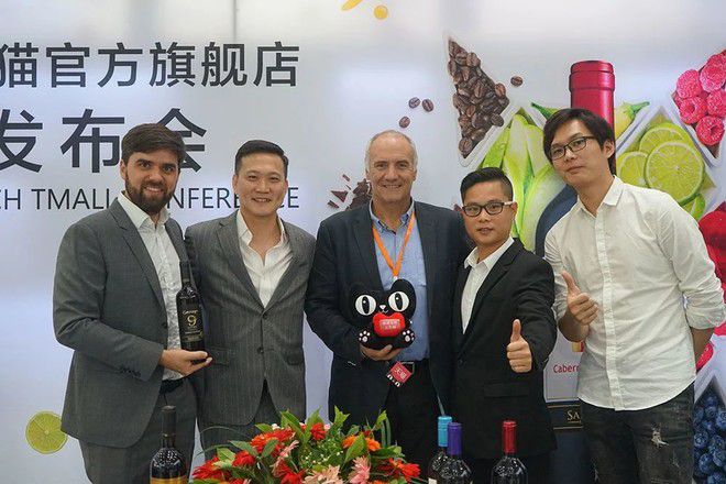 年销600万箱,“黑猫”牵手天猫,背后是龍泉名品怎样的“野心”