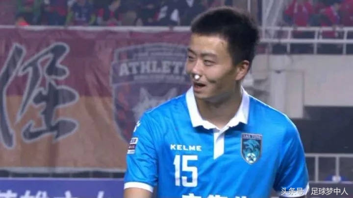 从江苏足球的罪人到功臣，前苏宁铁卫冒死封堵感动所有球迷