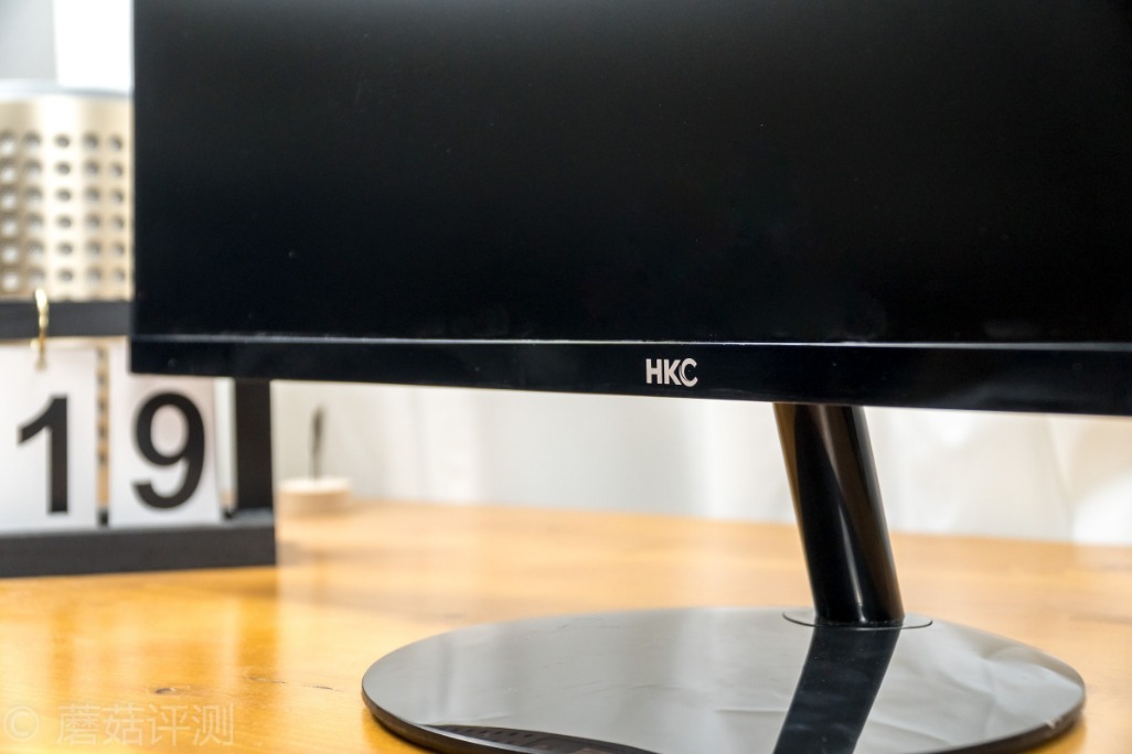 惠科27寸曲面显示器c270w拆解,惠科27qc显示器评测