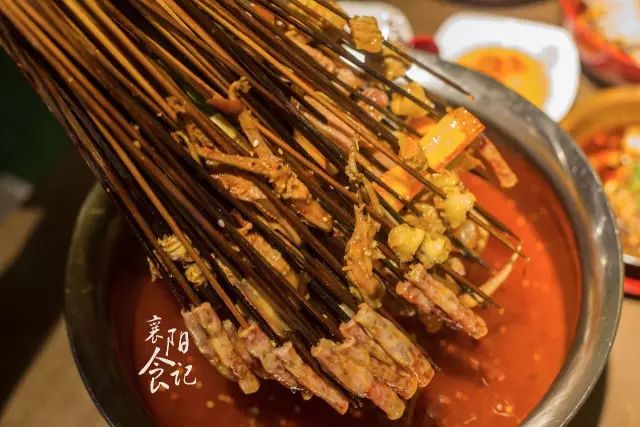 这家凭年糕火锅圈粉无数的店,这家串串每吃一次都念念不忘