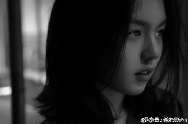 著名主持人李咏患癌去世是真的吗,主持人李咏死于什么病