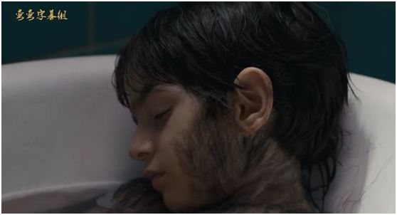 百合、囚禁、不伦之恋，这部狼人片不止这些