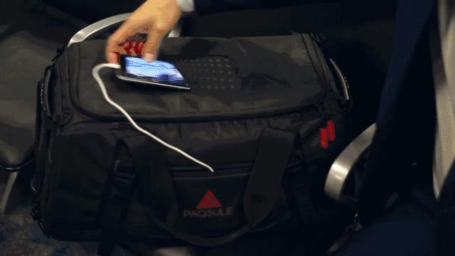 外国人发明悬浮背包的视频,美国人发明的一个小玩意