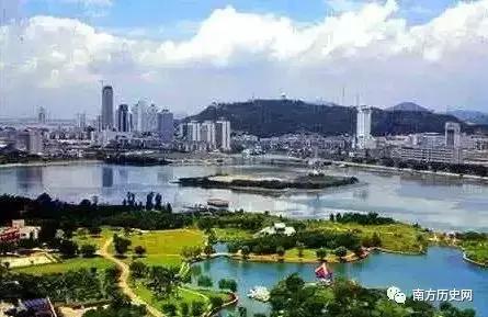 中国各地适合送礼特产一览表,全国各地零食特产一览表