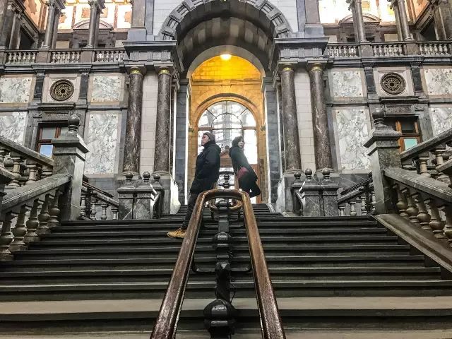 从中国开车来巴黎,从中国开车到欧洲