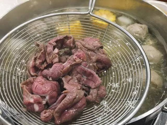 论牛潮汕牛肉火锅测评,吃原牛正宗潮汕鲜牛肉火锅