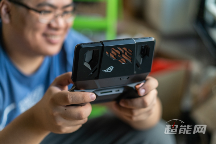 华硕rogstrixb460igaming,华硕rog最新款手机