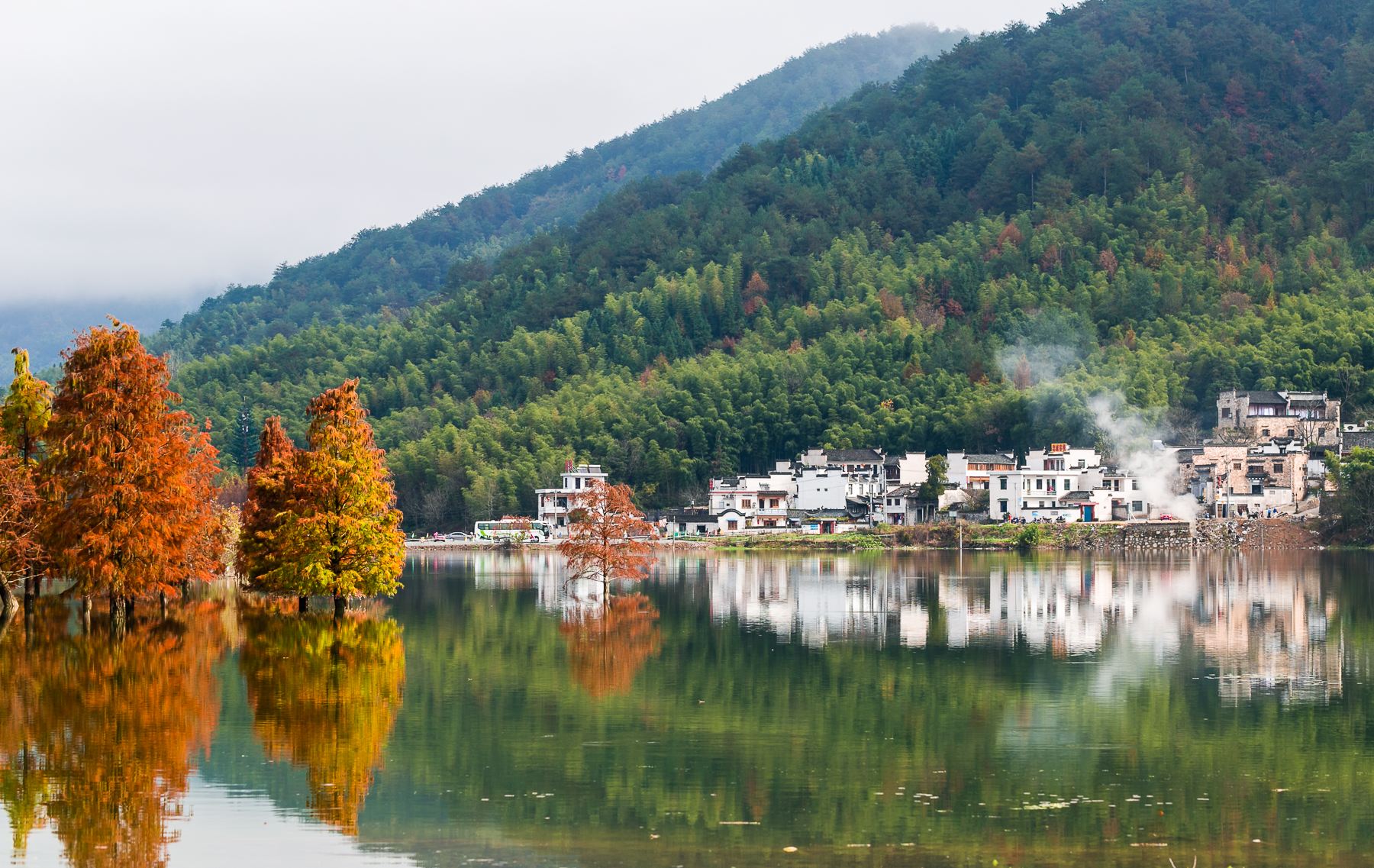 中国最美乡村水墨宏村游玩攻略,宏村旅游攻略民宿
