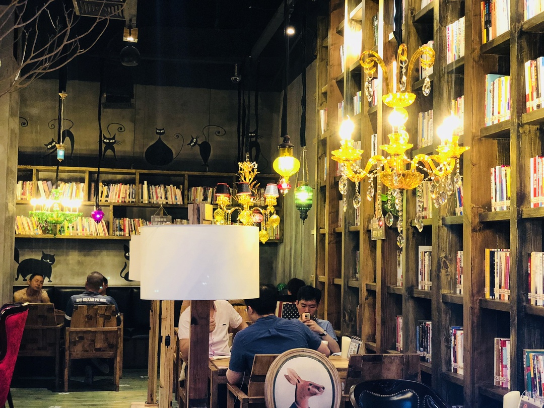 鍜栧暋缁忚惀妯″紡瀵规瘮鍒嗘瀽,灏忓挅鍟″簵缁忓吀缁忚惀妯″紡