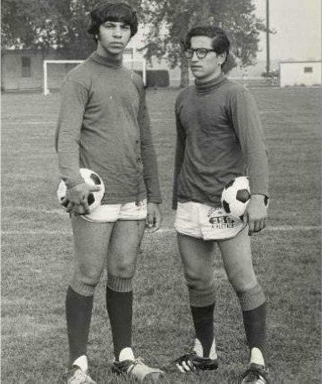 足球运动中的两翼齐飞,足球运动员转行解说