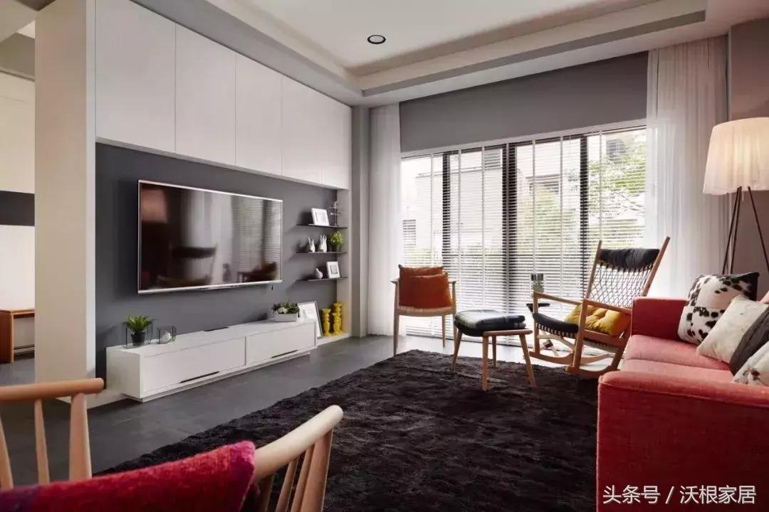 简约风格地砖是灰色配什么踢脚线,灰色哑光地砖800*800铺贴效果