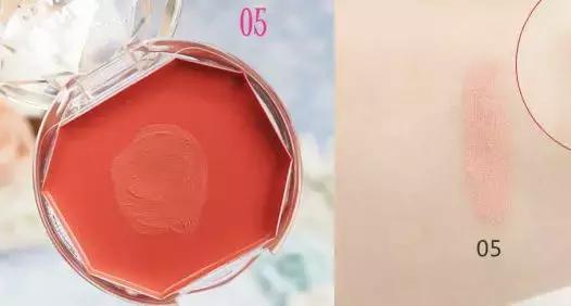 璧典附棰栧啹缁嶅嘲瀹樺绾㈣壊琛f湇,璧典附棰栧珌缁欑埍鎯呯殑鏍峰瓙