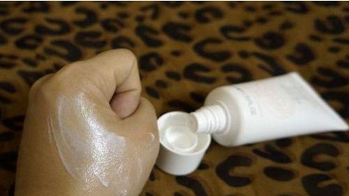 佰草集的大白泥面膜怎么样,佰草集修护白泥面膜使用方法