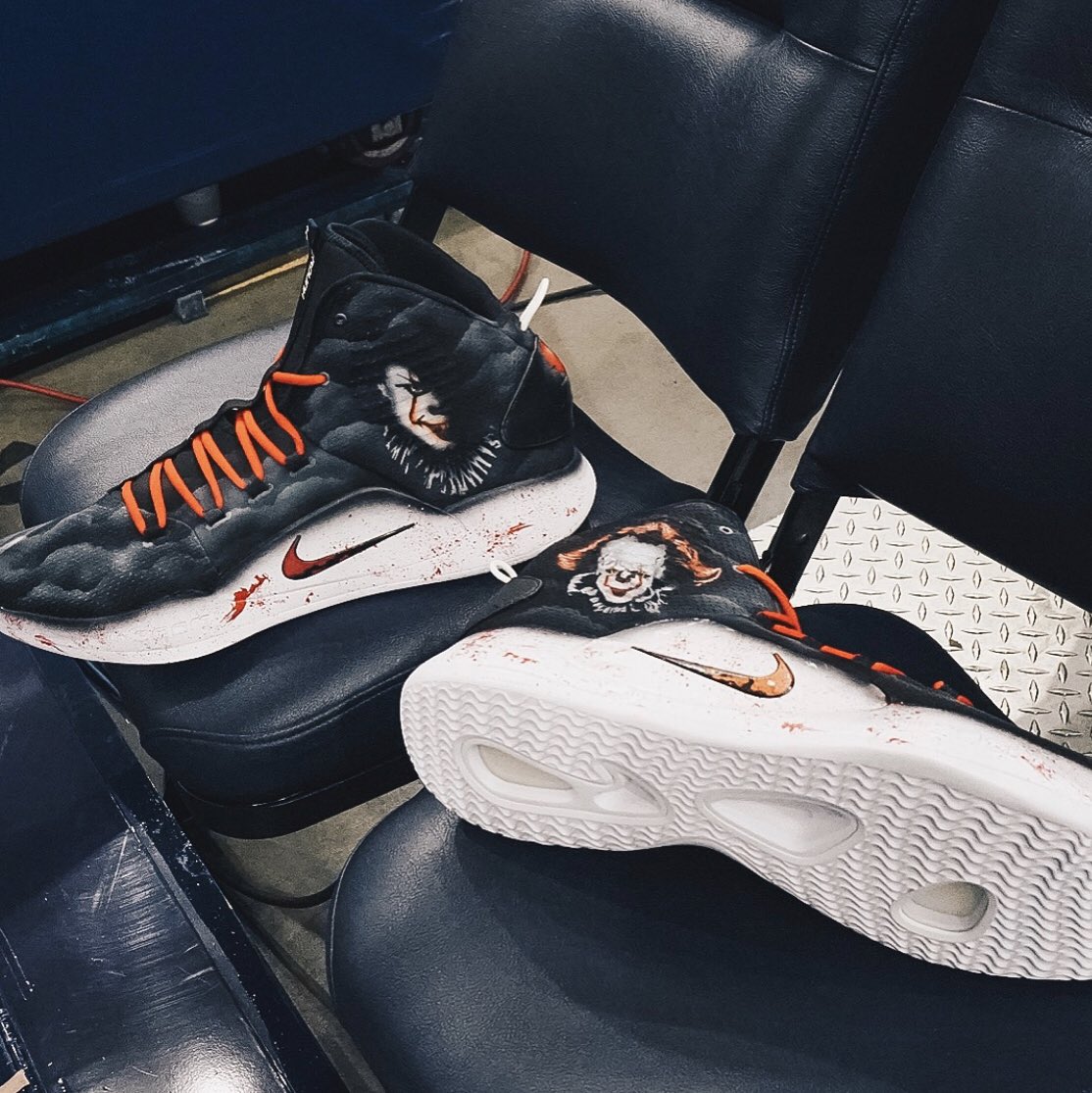NBA今日球鞋精选：库里唐斯上脚万圣节特别款罗斯50分战靴诞生