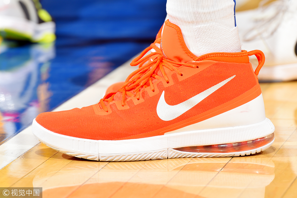 NBA今日球鞋精选：库里唐斯上脚万圣节特别款罗斯50分战靴诞生