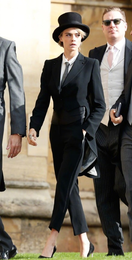 查理·卓别林写真,卓别林摩登时代画报