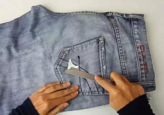 拉链拉不拢的妙招,拉链拉不合小妙招