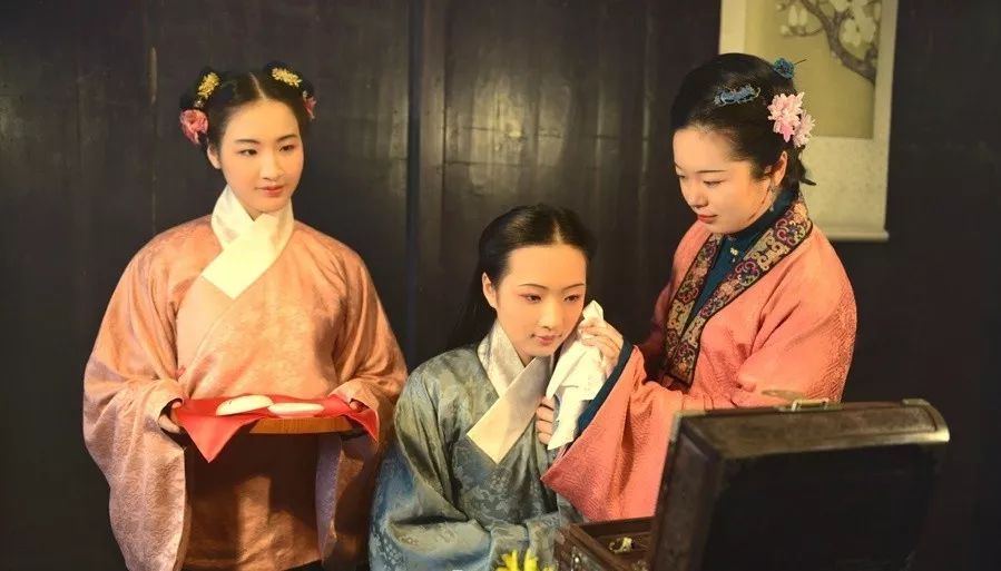 趣闻|祛疤？补唇？假体？古代也有整容术？