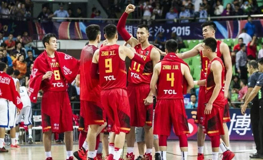 易建联(16年),顶天立地