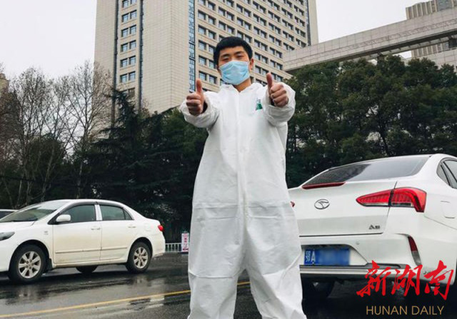 青春之花在边关绽放,青春之花在战疫一线绚丽绽放