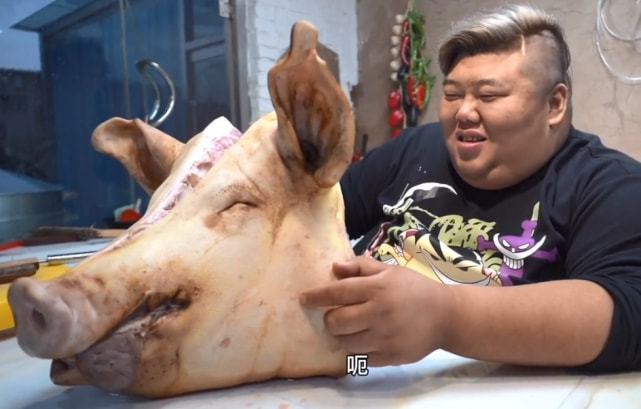 网红胖猴仔和泡泡龙,泡泡龙悲剧再次上演网红胖猴仔