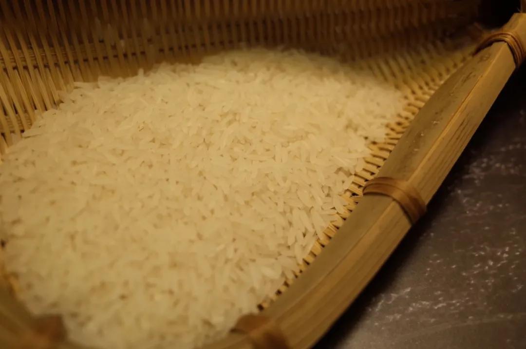 香港师傅教你做美食,香港正宗煲仔饭做法