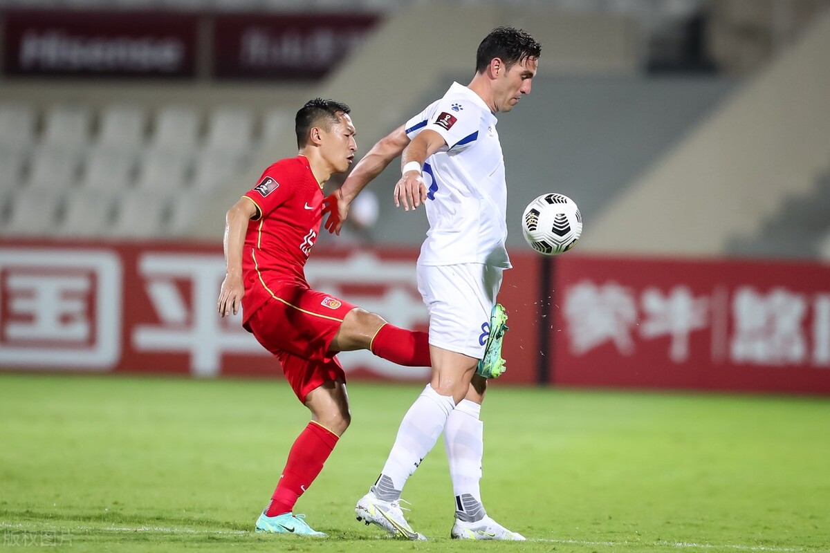 国家队阵型及战术特点,战术打法上的一个误区