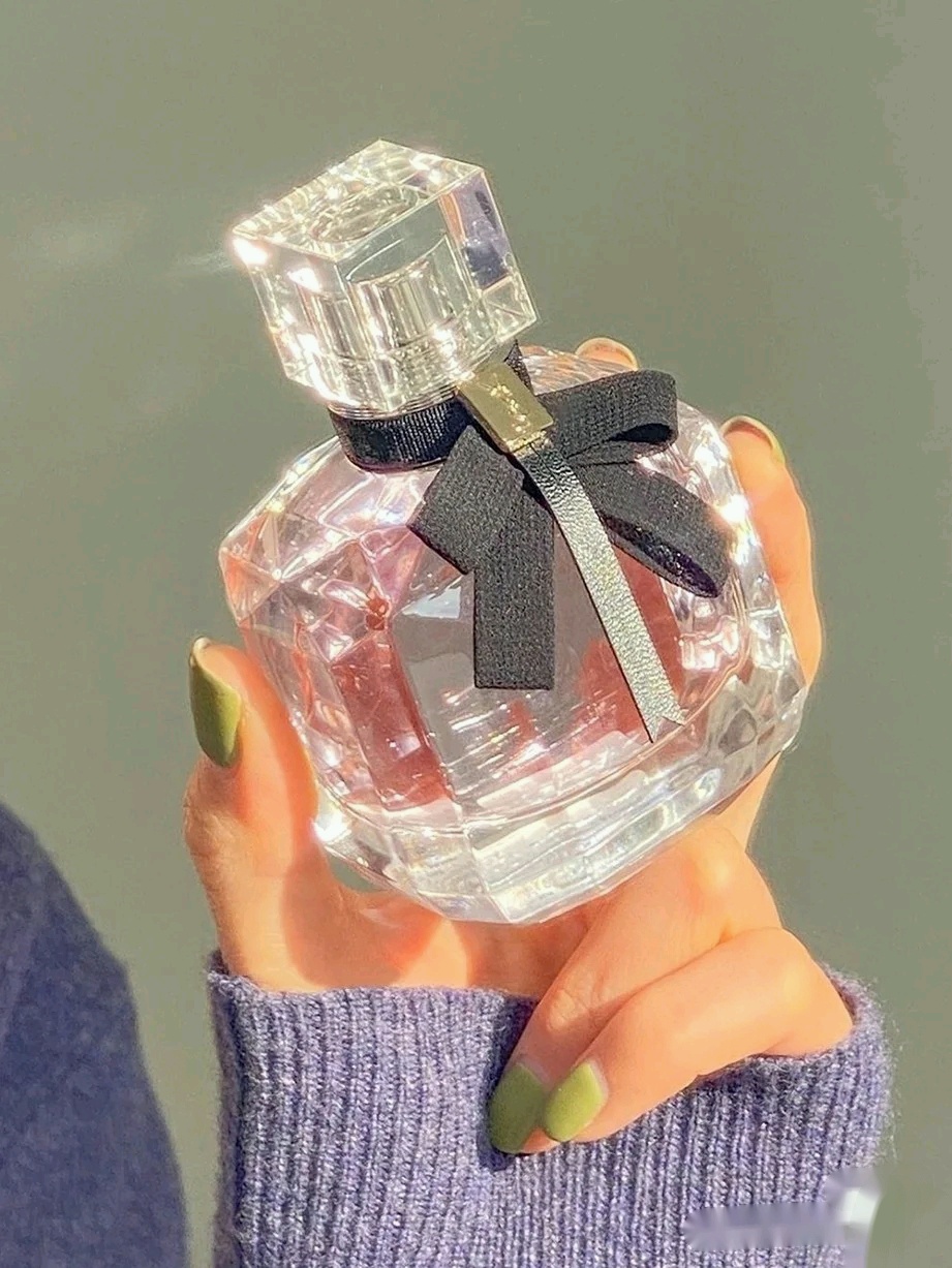 六款最好闻香水,香水6款