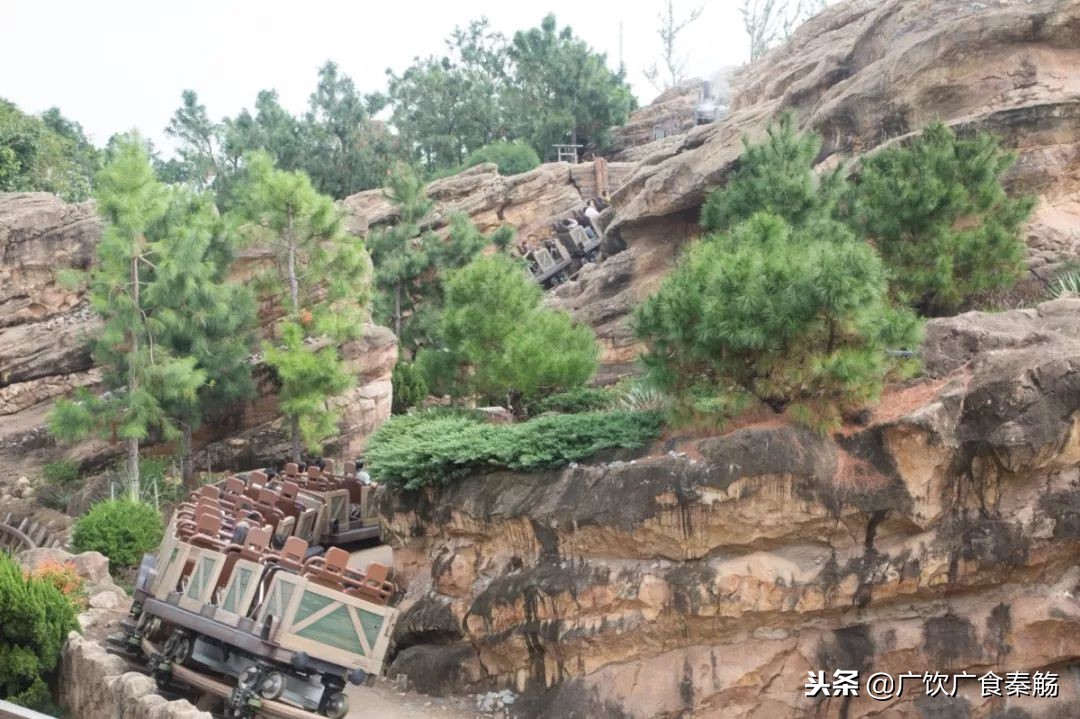 从珠海坐港珠澳巴士去香港迪士尼,去香港迪士尼乐园攻略