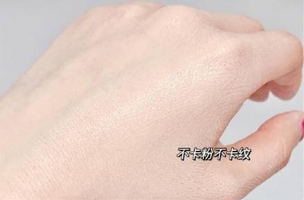 方脸女生是不是很难看,方脸太高级了