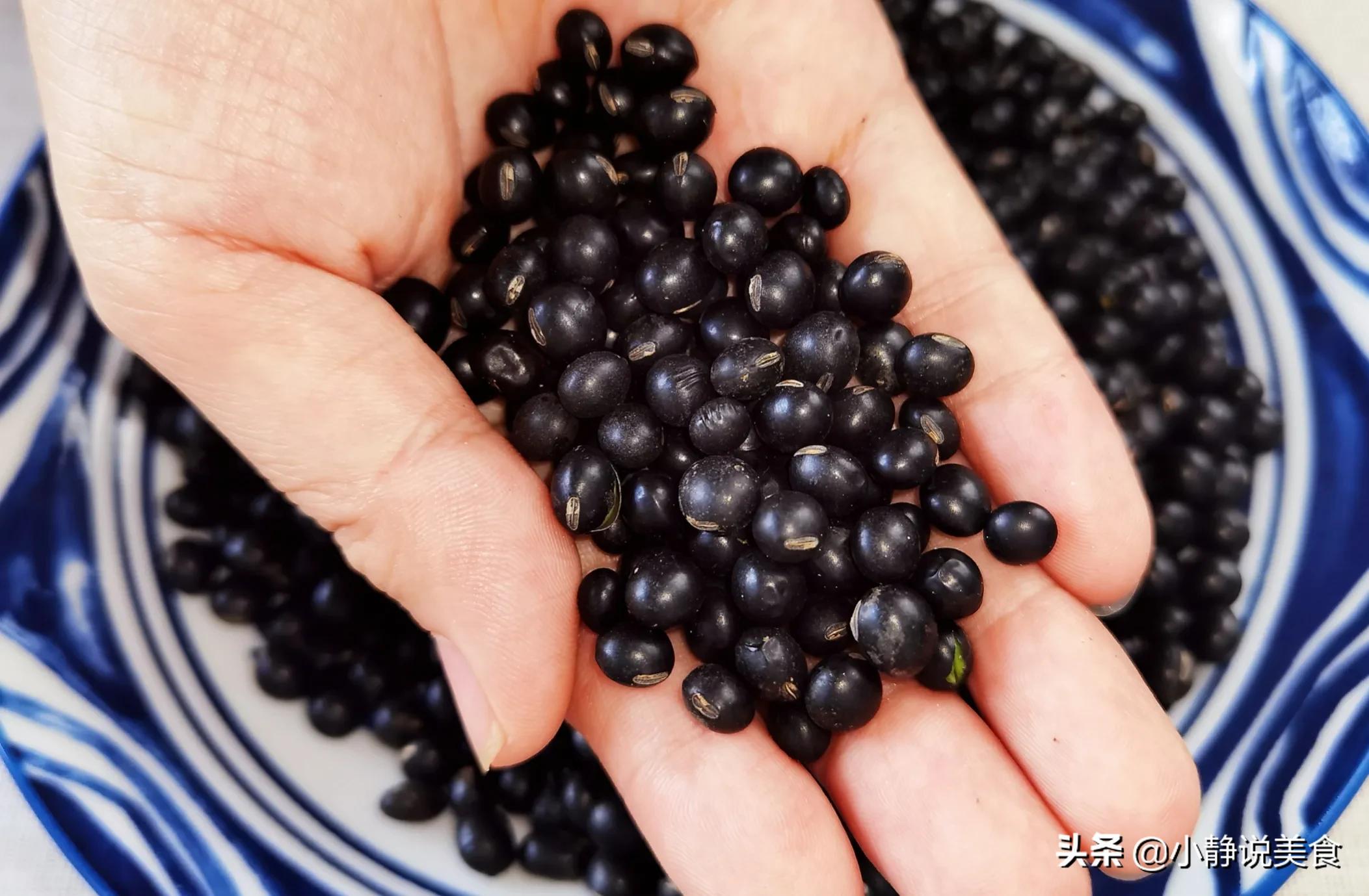 黑豆最简单的十种吃法,补药一堆不如黑豆一把