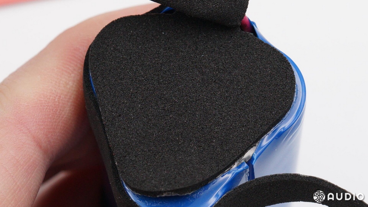 拆解报告jbl,jblQ3蓝牙音箱拆解