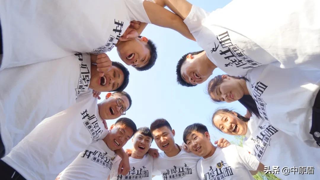 大片来袭！河南各高校凹造型毕业照绝对惊艳到你