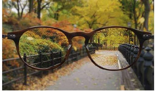 90后小伙创业月入10万就靠这一招,新手开眼镜店怎么学习技术