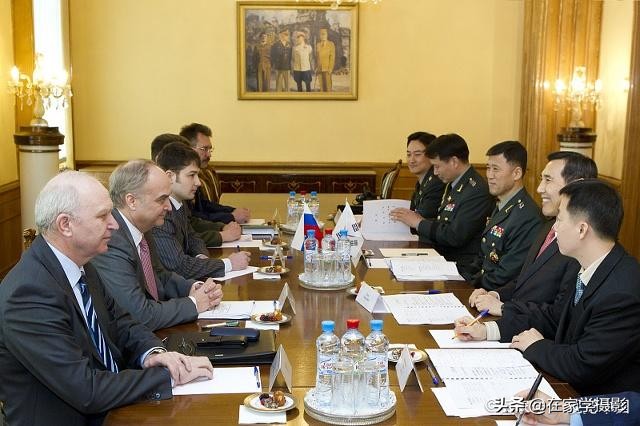 三招掌握会议摄影技巧,会议摄影入门技巧和方法