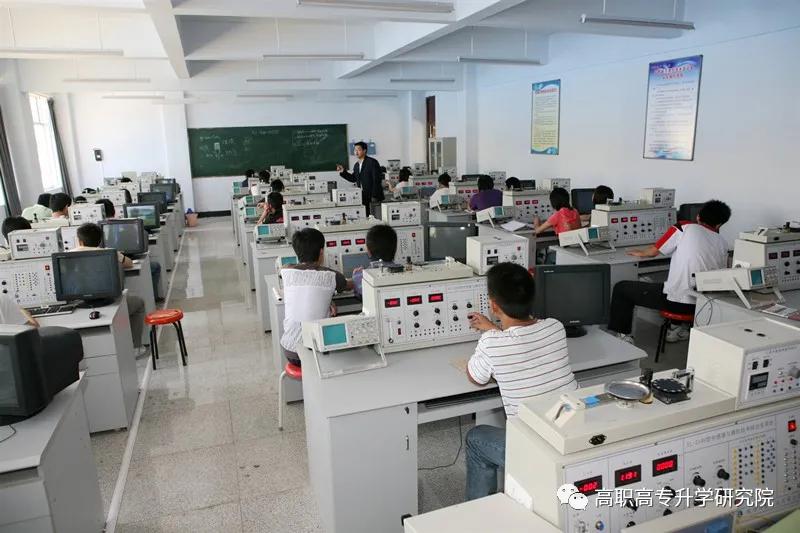 永城职业学院单招真题,永城职业学院五年一贯制录取