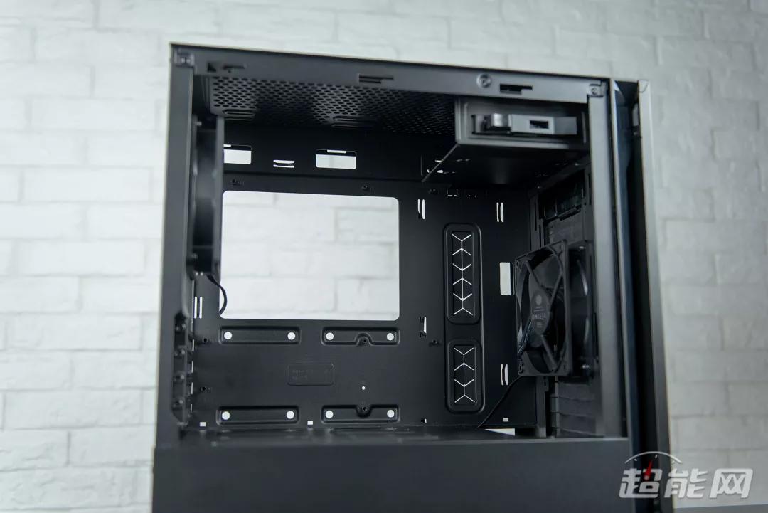 酷冷至尊silencio机箱,酷冷至尊非侧透静音机箱