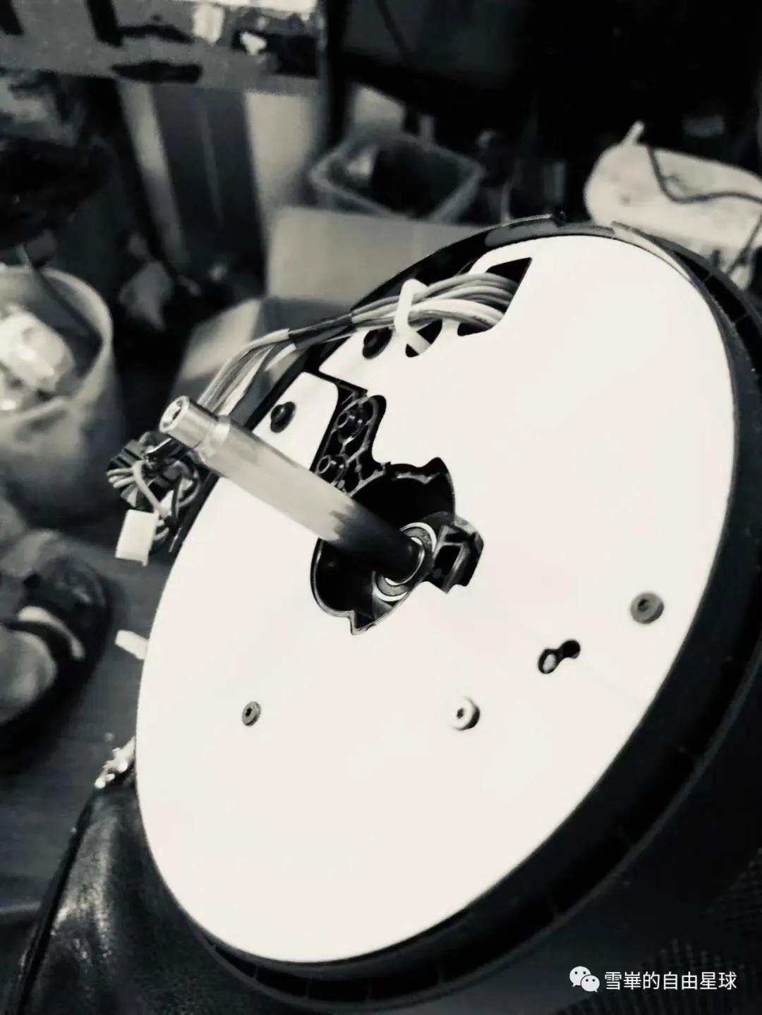 dyson风扇如何拆,dyson戴森风扇过滤网更换