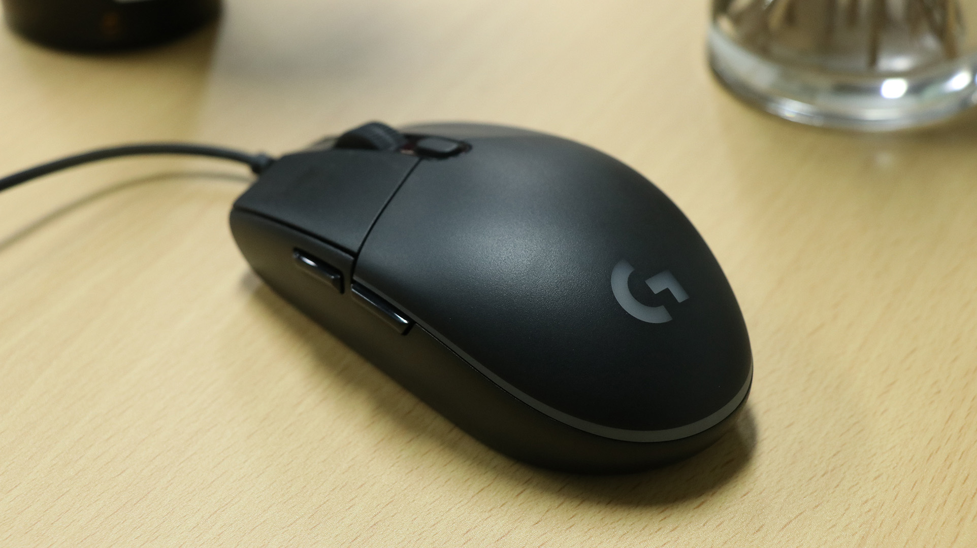 罗技g102二代跟小米游戏鼠标对比,罗技g102prodigy游戏鼠标