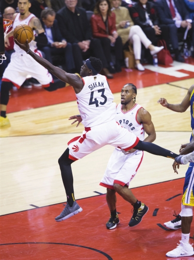 猛龙队西亚卡姆集锦,帕斯卡尔西亚卡姆nba