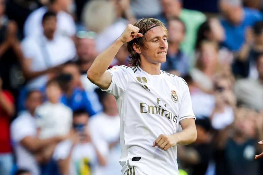 哈白布世界杯控球集锦,哈白布vs典礼中场谁强