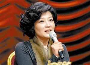 50岁的哈文，一部成功女性教科书般的存在