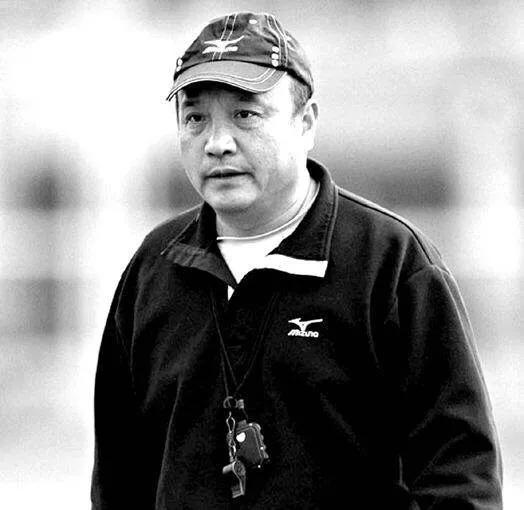 殷铁生国足,殷铁生谈青岛足球队