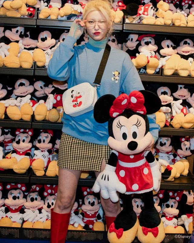 EXO、泫雅pick的潮牌,你确定不来一顶MLB帽子吗？