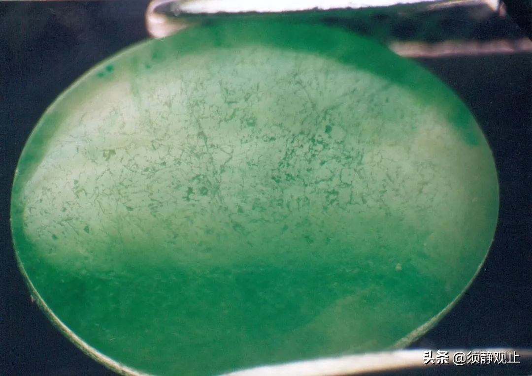 购买翡翠时这三种翡翠要谨慎入手,翡翠不会买五个字教你挑到好翡翠