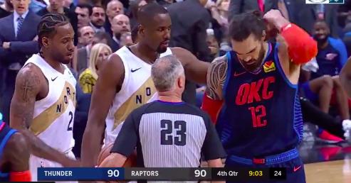 又见垫脚？18卡被吹一级恶犯！但他立刻找对手道歉！这态度没毛病