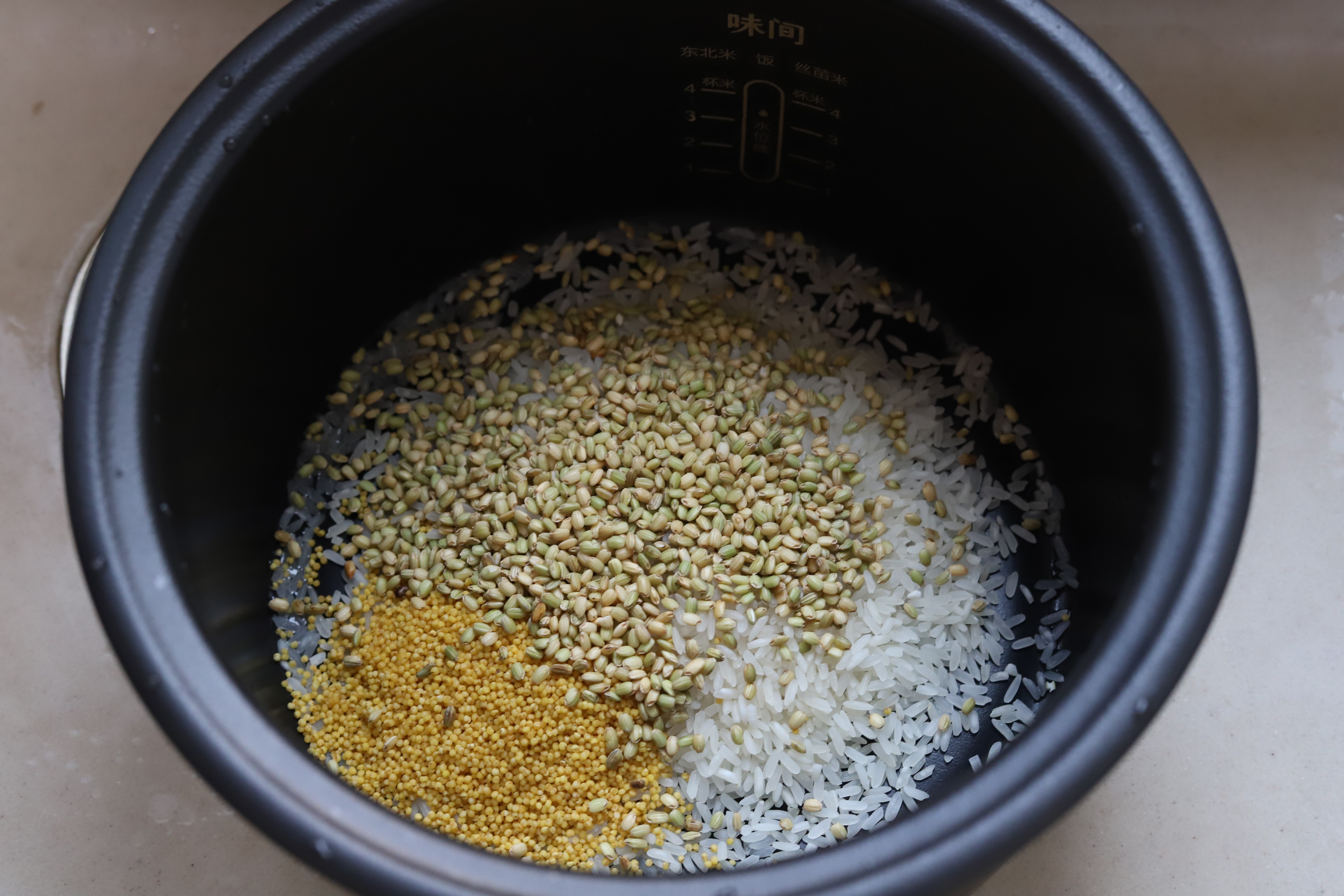 五谷粗粮用什么代替精白米面,粗粮代替精米面好吃还能减肥