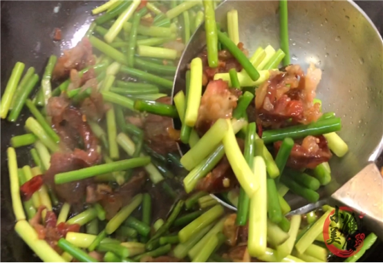 怎样炒蒜苔才能入味,怎样炒蒜苔才又脆又香又好吃