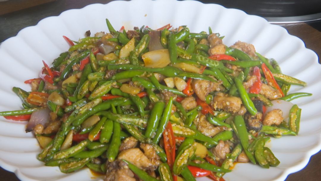 探寻银杏广场美食街，快带上你的味蕾加入我们吧！！