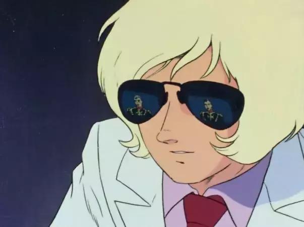 为什么高达粉丝的衣柜里都该有一件印着“自闭阿姆罗”的UT